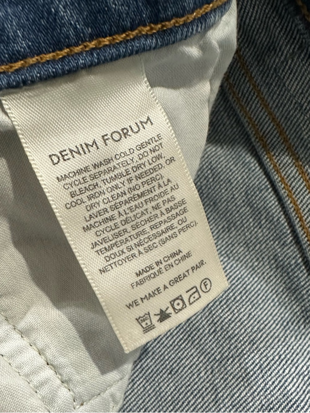 Aritzia Denim Forum The Yoko High Rise Slim 28L - Picture 8 of 9